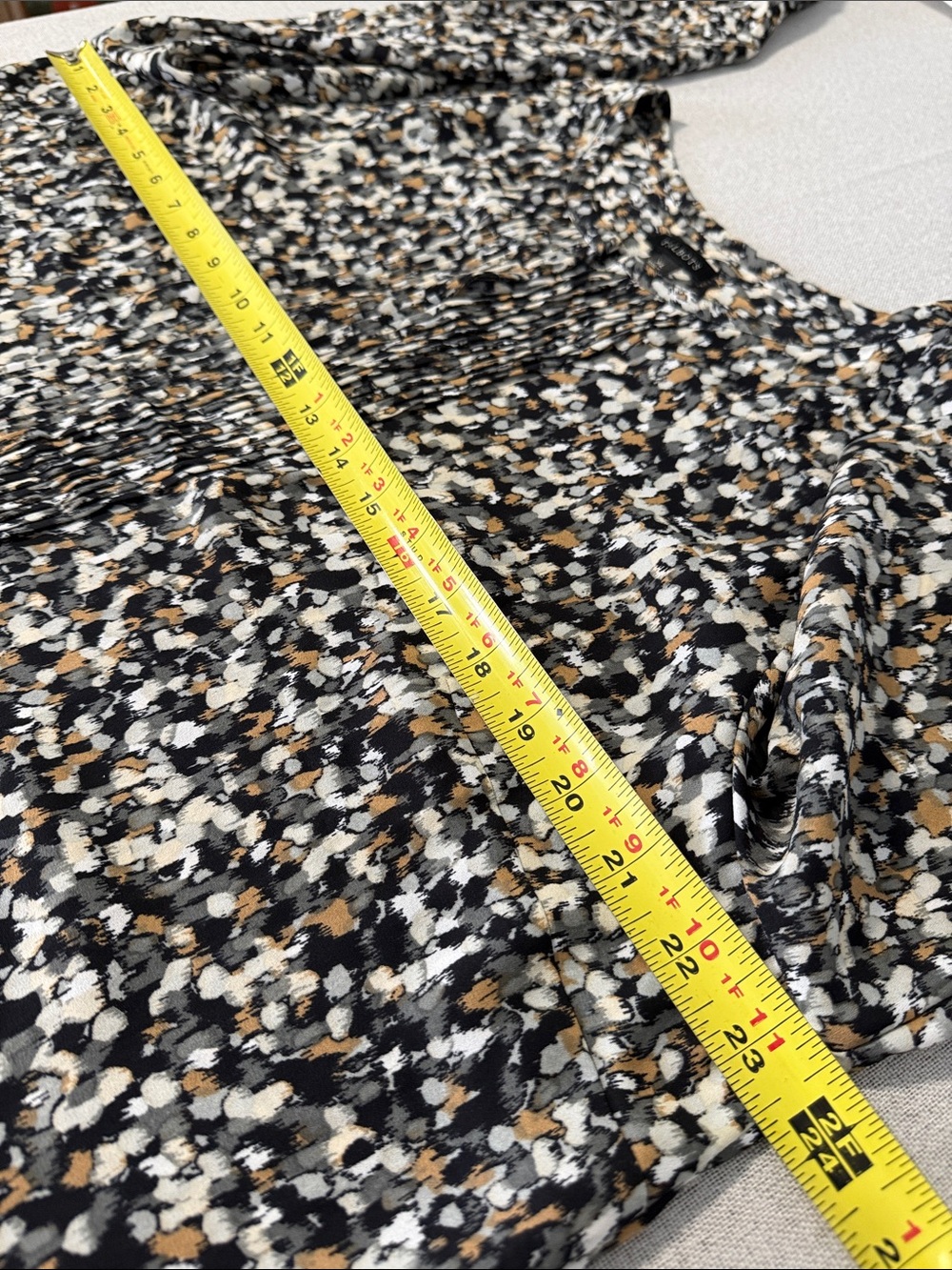 Talbots Black, White & Tan Printed Long-Sleeve Blouse SZXL - Picture 7 of 14